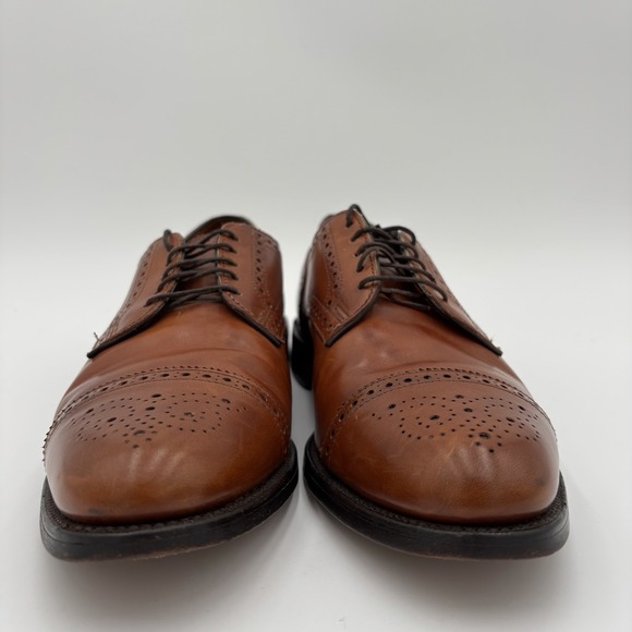Allen Edmonds Sanford Mens Dress Shoes 10 B Brown Leather Cap Toe Medallion main image 8